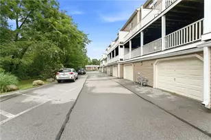 3399 Post Rd, Warwick, RI 02886 - Photo 38