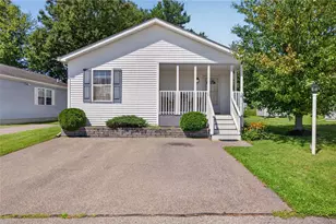25 Lark Ln, Tiverton, RI 02878 - Photo 1