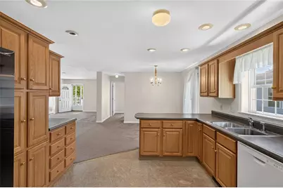 25 Lark Lane, Tiverton, RI 02878 - Photo 18