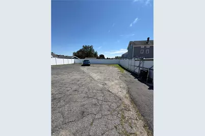 80 Main Road, Tiverton, RI 02878 - Photo 2