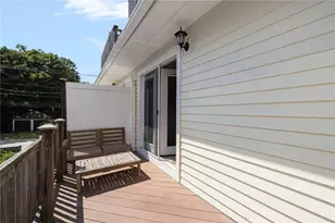 47 King St, East Greenwich, RI 02818 - Photo 18