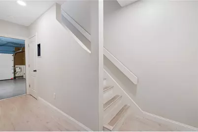 47 King Street #3, East Greenwich, RI 02818 - Photo 18