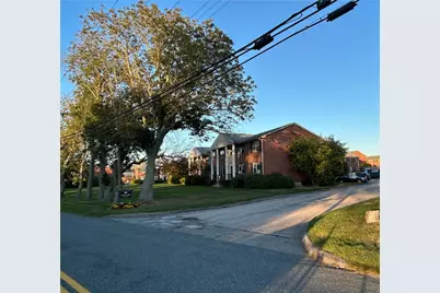 70 Carroll Avenue #706, Newport, RI 02840 - Photo 22