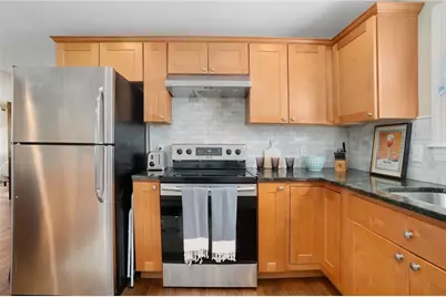 70 Carroll Avenue #706, Newport, RI 02840 - Photo 2