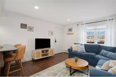 70 Carroll Avenue #706, Newport, RI 02840 - Photo 10
