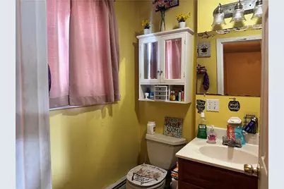 89 Manomet Street, Providence, RI 02908 - Photo 14