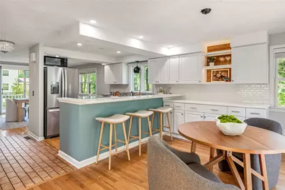 1 Tanglewood Drive, Barrington, RI 02806 - Photo 12