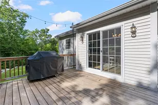 301 Ledge Rd, Coventry, RI 02816 - Photo 36
