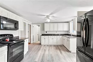 1140 Mt Pleasant Rd, Burrillville, RI 02830 - Photo 12