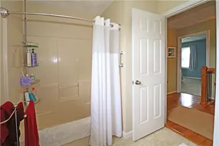 162 Atlantic Dr, Middletown, RI 02842 - Photo 44