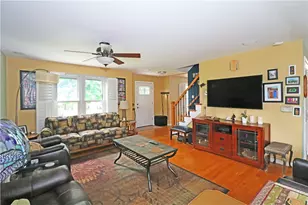 162 Atlantic Dr, Middletown, RI 02842 - Photo 14