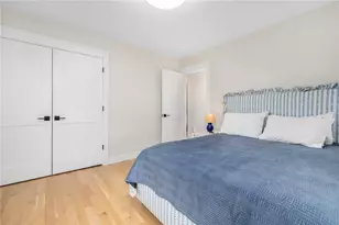 28 Carroll Ave, Newport, RI 02840 - Photo 20