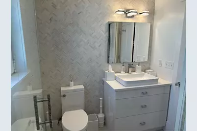 76 Memorial Boulevard #Rear, Newport, RI 02840 - Photo 20