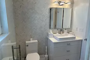 76 Memorial Blvd, Newport, RI 02840 - Photo 20