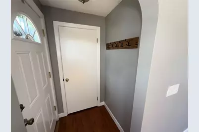 20 Lyman Avenue, Johnston, RI 02919 - Photo 12