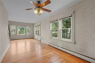 151 Bloomfield St, Pawtucket, RI 02861 - Photo 8
