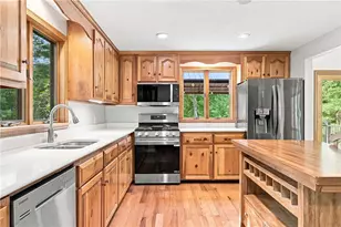 320 Shannock Rd, South Kingstown, RI 02879 - Photo 12