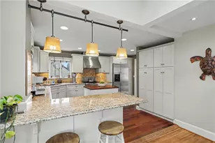 20 Edwin St, Barrington, RI 02806 - Photo 12