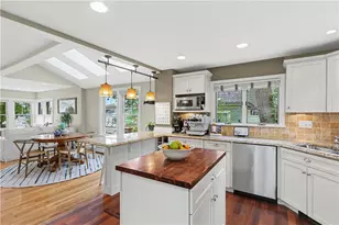 20 Edwin St, Barrington, RI 02806 - Photo 14