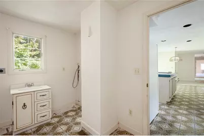 31 Lennon Road, Lincoln, RI 02865 - Photo 8