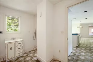 31 Lennon Rd, Lincoln, RI 02865 - Photo 8