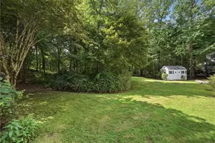 565 Shippeetown Rd, East Greenwich, RI 02818 - Photo 26