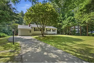 565 Shippeetown Road, East Greenwich, RI 02818 - Photo 2