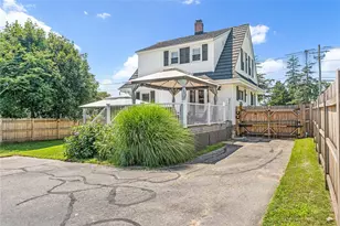 124 Beach St, Westerly, RI 02891 - Photo 22