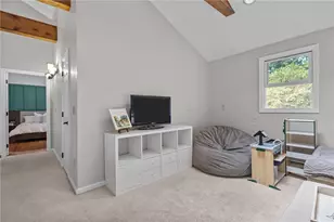 20 Oakridge Dr, Cranston, RI 02921 - Photo 24