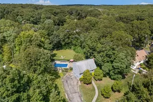 20 Oakridge Dr, Cranston, RI 02921 - Photo 46