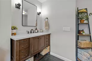 20 Oakridge Dr, Cranston, RI 02921 - Photo 32