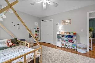 20 Oakridge Dr, Cranston, RI 02921 - Photo 16