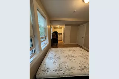 16 Brinley Street #6, Newport, RI 02840 - Photo 12