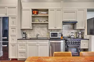 261 Benefit St, Providence, RI 02903 - Photo 18
