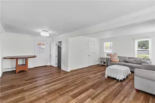 64 Appleton St, Providence, RI 02909 - Photo 2