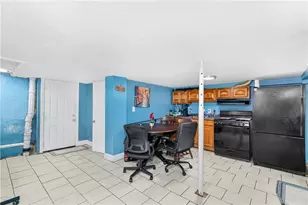 64 Appleton St, Providence, RI 02909 - Photo 28