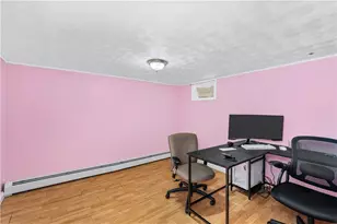 64 Appleton St, Providence, RI 02909 - Photo 32
