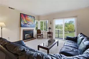 45 Sea Breeze Ln, Bristol, RI 02809 - Photo 8