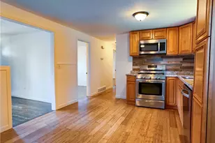 17 Atlantic Ave, Warwick, RI 02888 - Photo 12