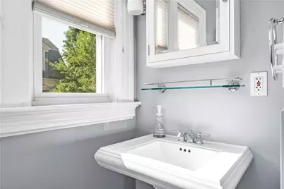 58 Forest Street, Providence, RI 02906 - Photo 20
