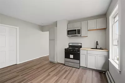 142 Oxford Street, Providence, RI 02905 - Photo 4