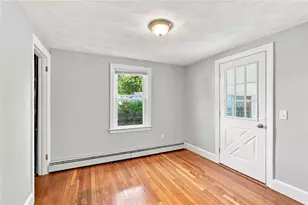 36 Newfield Ave, Warwick, RI 02888 - Photo 18