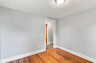36 Newfield Ave, Warwick, RI 02888 - Photo 20