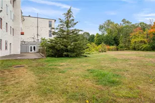 494 Woonasquatucket Ave, North Providence, RI 02911 - Photo 16