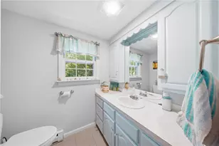 60 Brookwood Rd, South Kingstown, RI 02879 - Photo 24