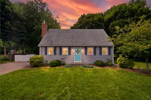 60 Brookwood Rd, South Kingstown, RI 02879 - Photo 1