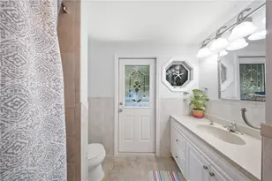 60 Brookwood Rd, South Kingstown, RI 02879 - Photo 16