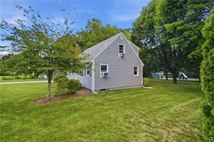 60 Brookwood Rd, South Kingstown, RI 02879 - Photo 4