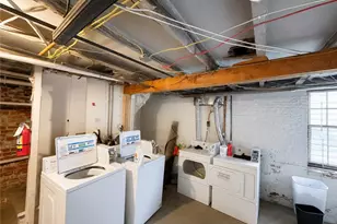 17 Thayer St, Providence, RI 02906 - Photo 8
