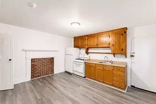 17 Thayer St, Providence, RI 02906 - Photo 1